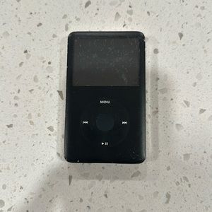 Vintage Apple 160 in decent shape. Still powers up